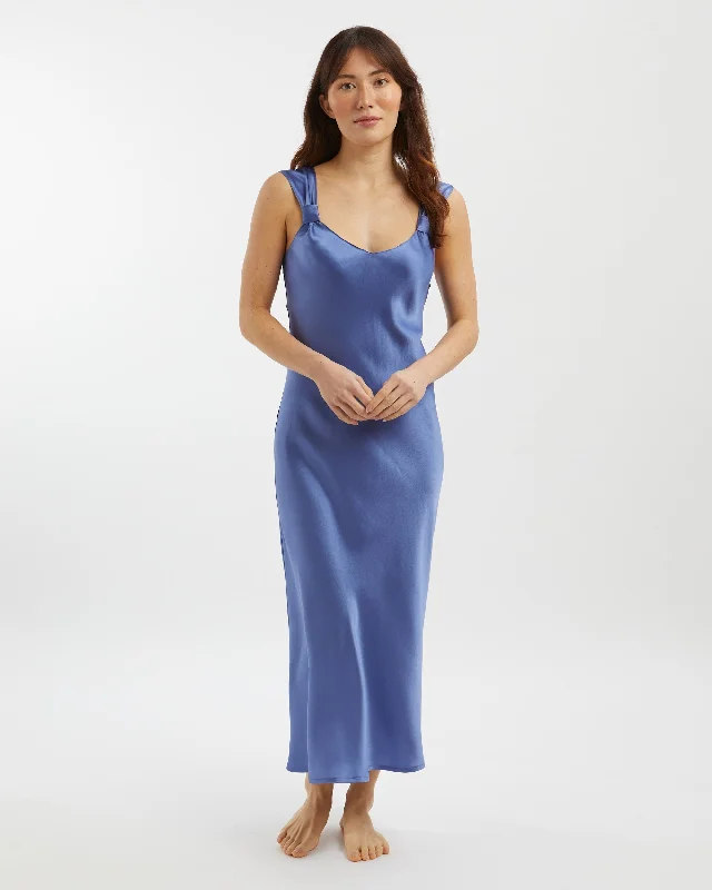 Women's Vintage Style Silk Nightdress - Periwinkle