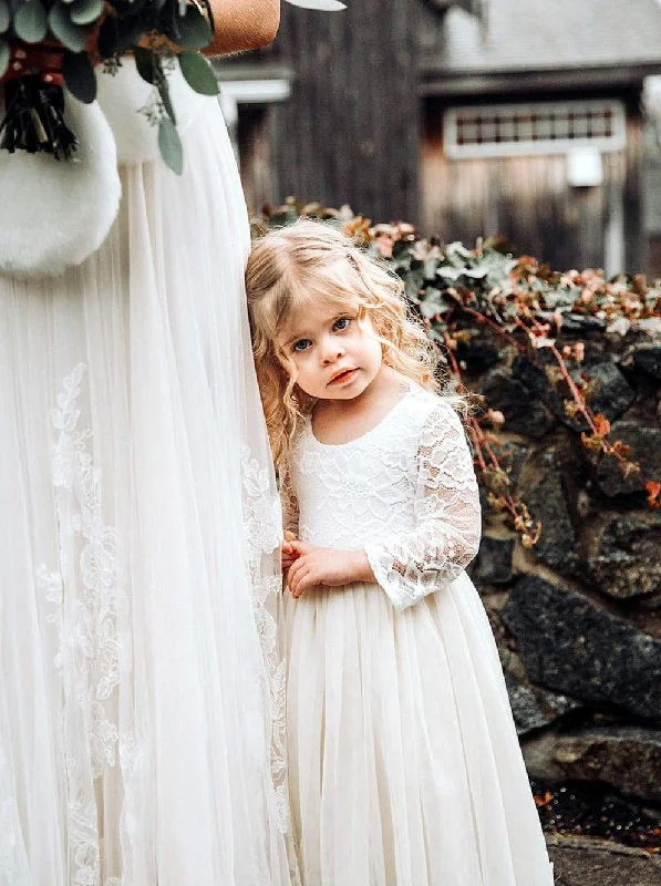 Rose Lace Flower Girl Dress in Ivory