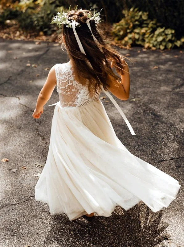 Rose Lace Flower Girl Dress in Ivory